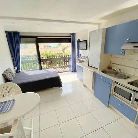 106, Port Venus Au Village Naturiste